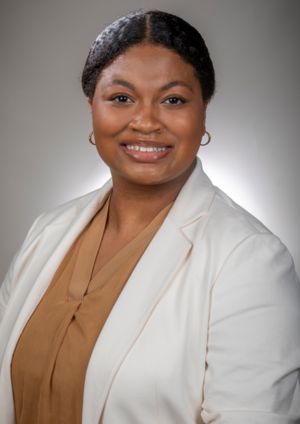 Headshot of Alyssa Simon